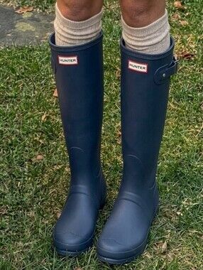 Hunter Original Tall Matte Rain Boots Wellies in Navy Blue - 9